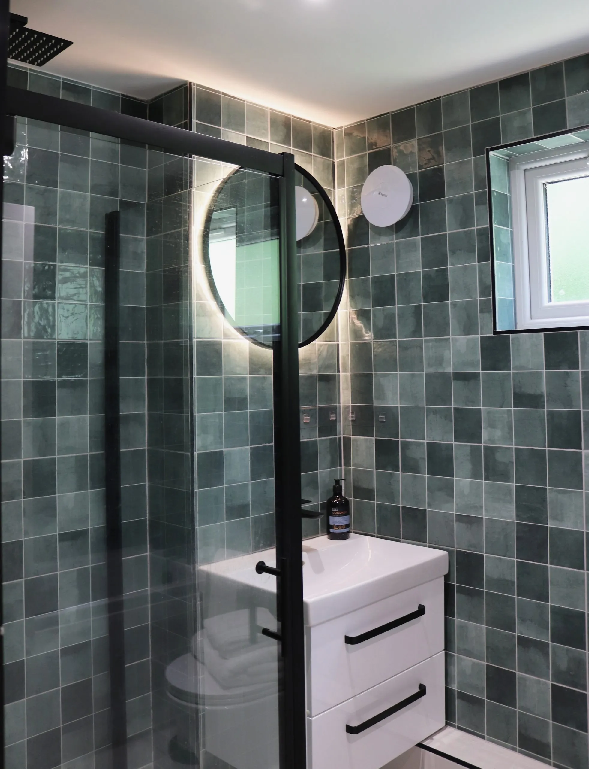 https://kwmb.co.uk/wp-content/uploads/2024/12/KWMB-Bathroom.webp